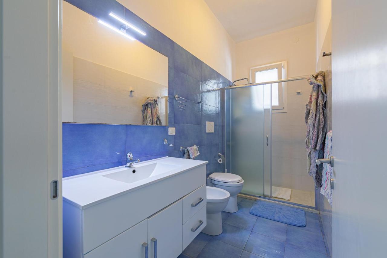 A Due Passi Dal Mare Apartment Torre Lapillo Luaran gambar